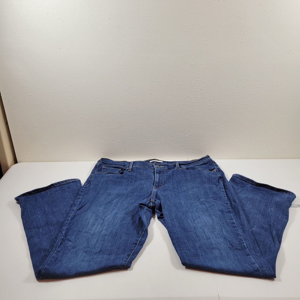 Levi's Classic Bootcut Jeans Women 18 Blue Excellent Stretch Denim‎ Medium Wash